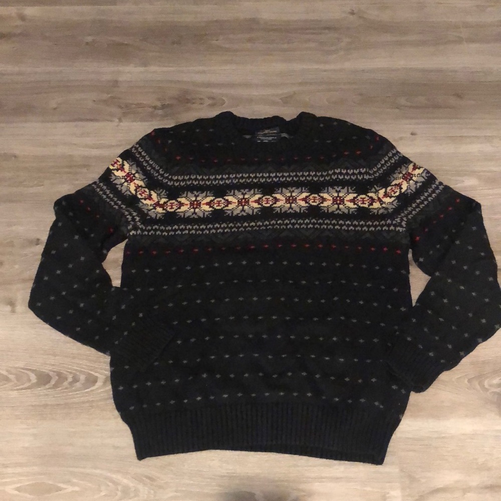 Men’s American Eagle sweater
